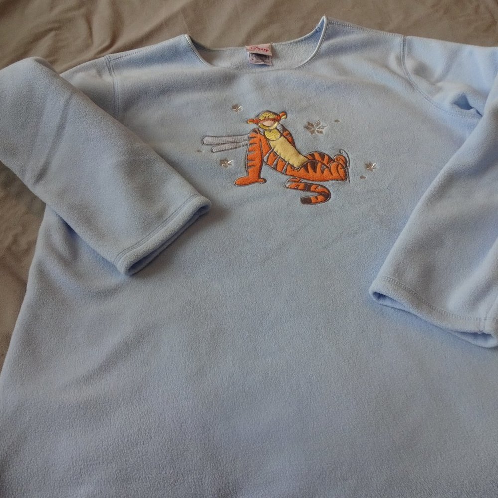 DISNEY Tigger Pullover Fleece Women's Long Sleeve Size Large (GUC)